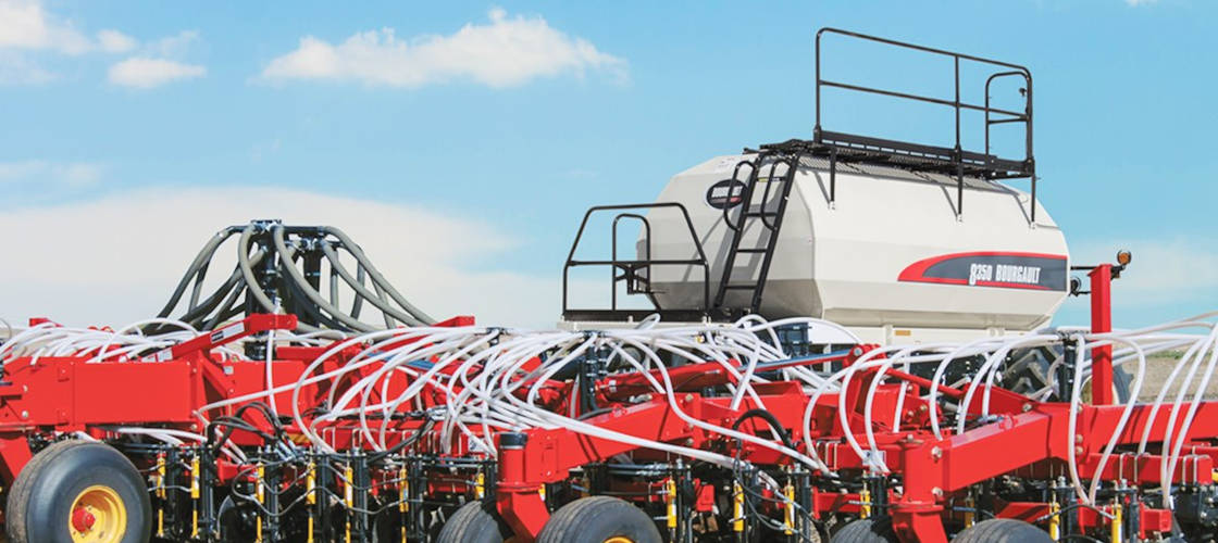 Обзор технологий новой 8000-й серии бункеров Bourgault Обзор технологий новой 8000-й серии бункеров Bourgault
