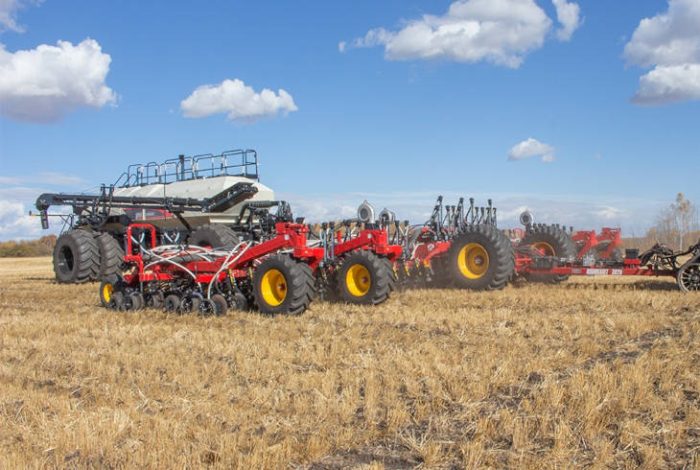 Bourgault 3820 CAT Bourgault 3820-40 – слайд