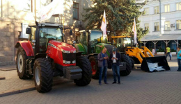 Трактори Fendt та Massey Ferguson на Дні міста в Кропивницькому
