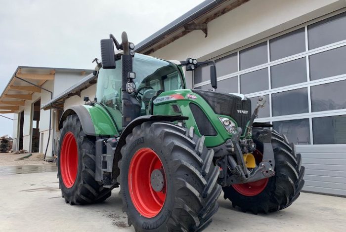 Fendt 700 Vario Gen6 CAT Fendt 718 Vario – слайд