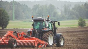 Valtra G-серії CAT Valtra G 135 – слайд