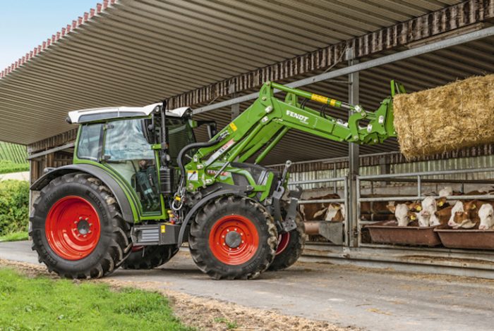 Fendt 200 Vario CAT Fendt 211 Vario – слайд