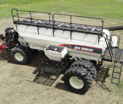 Огляд технологій нової 8000-ї серії бункерів Bourgault