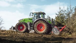 Fendt 1000 Vario Gen3 CAT Fendt 1038 Vario – слайд