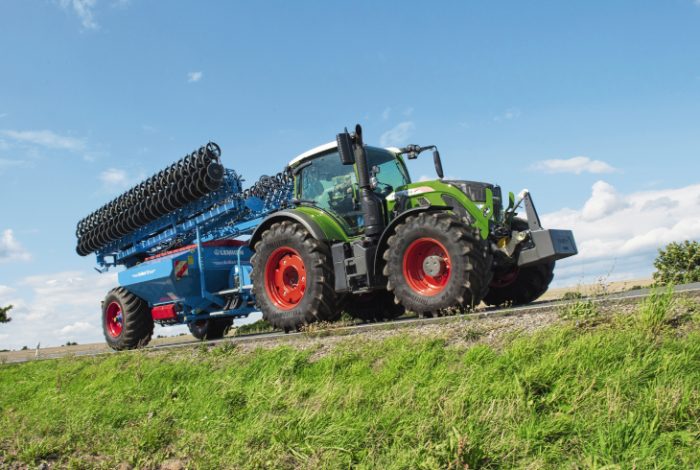 Fendt 700 Vario Gen6 CAT Fendt 718 Vario – слайд