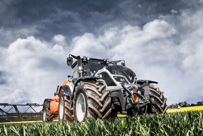 Valtra T-серії CAT Valtra T194 Versu – слайд