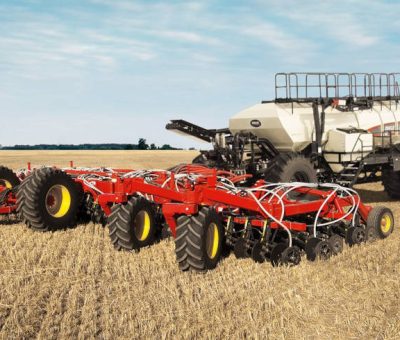 Bourgault 3820 CAT Bourgault 3820-70 – мініатюра