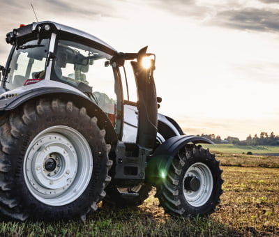 В чому особливість тракторів Valtra T-серії? В чому особливість тракторів Valtra T-серії?
