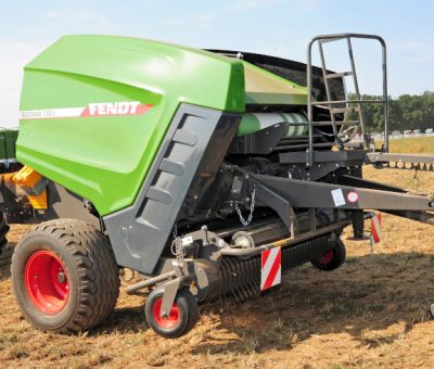 Fendt Rotana CAT Fendt Rotana 130F – мініатюра