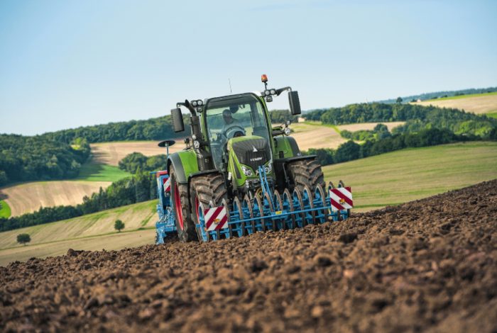 Fendt 700 Vario Gen6 CAT Fendt 720 Vario – слайд