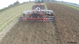 Challenger MT 765C: Відео-демонстрація роботи гусеничного трактора