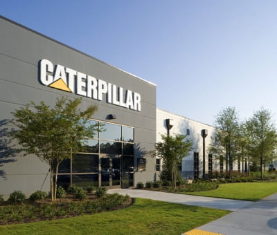 Caterpillar призупиняє діяльність на російських виробничих потужностях! Caterpillar призупиняє діяльність на російських виробничих потужностях!
