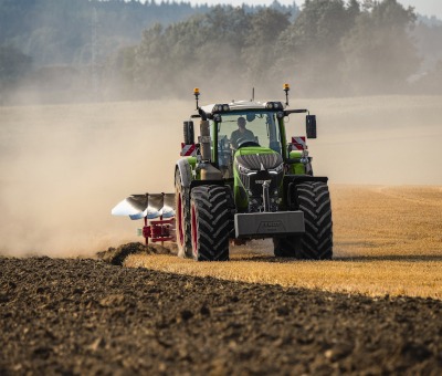 Новий FENDT 800 і 900 Vario