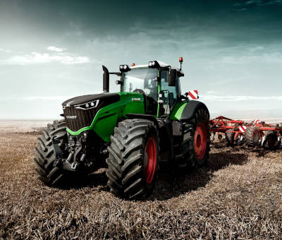 Відеоогляд переваг потужних колісних тракторів Fendt 1000-ї серії