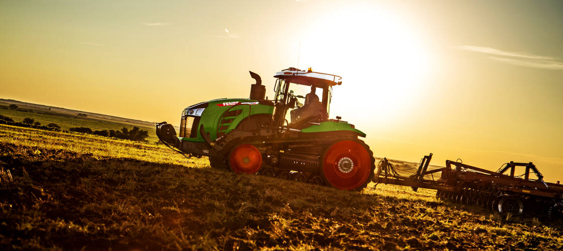 Огляд гусеничного трактора Fendt 1100 MT<