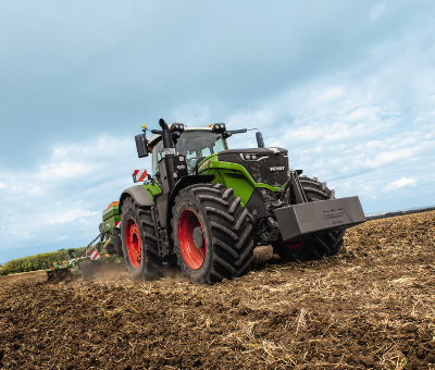 Контракт з агрохолдингом “ІМК” на купівлю тракторів Fendt 1050 Vario