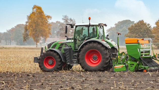 Fendt 718 Vario