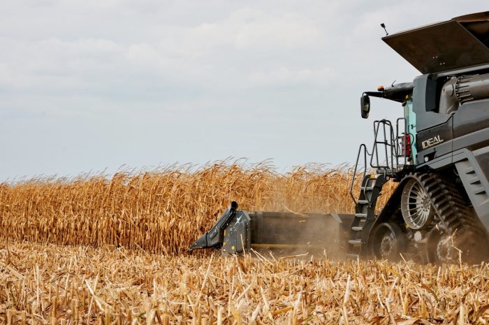 Новий комбайн Fendt IDEAL 9 на збиранні кукурудзи! – фото 42833