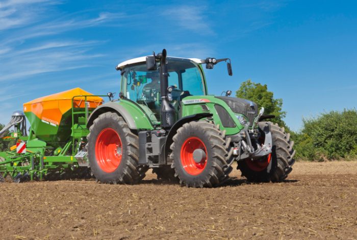 Fendt 700 Vario Gen6 CAT Fendt 714 Vario – слайд