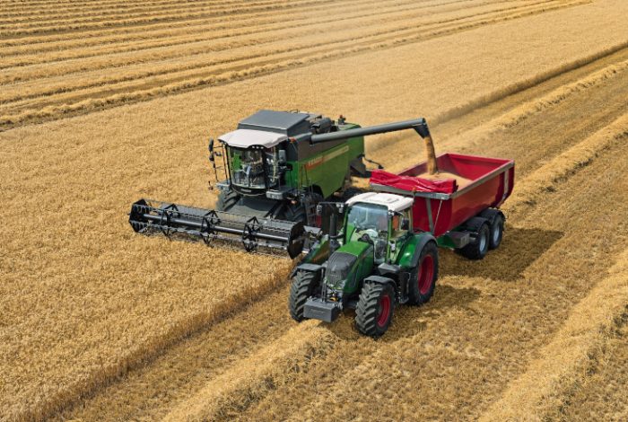 Fendt 700 Vario Gen6 CAT Fendt 720 Vario – слайд