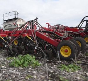 Огляд модельного ряду зернових сіялок від Bourgault