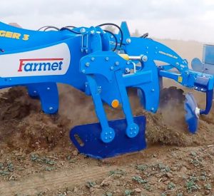 Огляд глибокорозпушувача Farmet Digger