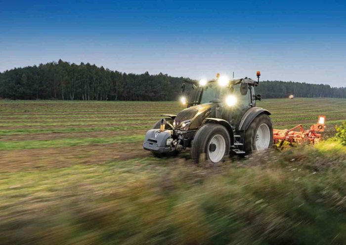 Valtra G-серії CAT Valtra G 135 – слайд