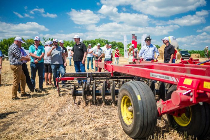 День поля з технікою Massey Ferguson в Полтавській області – фото 43021