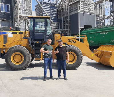 Навантажувач SEM 656D відвантажено на елеватор у Західній Україні! Навантажувач SEM 656D відвантажено на елеватор у Західній Україні!