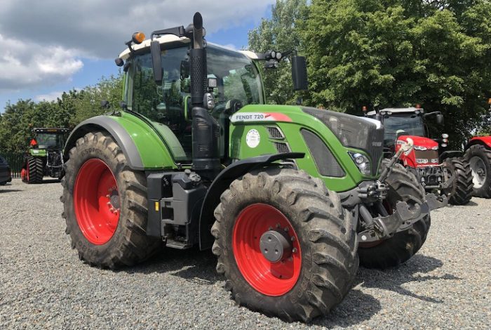 Fendt 700 Vario Gen6 CAT Fendt 720 Vario – слайд