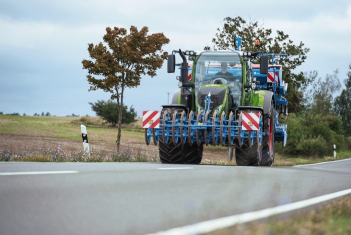 Fendt 700 Vario Gen6 CAT Fendt 718 Vario – слайд