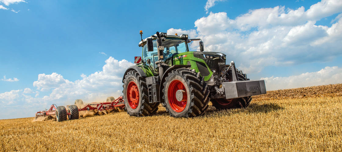 Підвищуйте комфорт та безпеку з Fendt 900 Vario (2020)!<