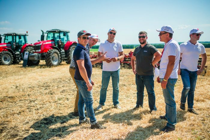 День поля з технікою Massey Ferguson в Полтавській області – фото 43020