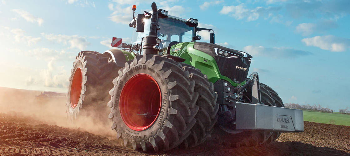 Відеоогляд переваг потужних колісних тракторів Fendt 1000-ї серії<