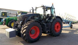 Демо-показ трактора Fendt 936 Vario в роботі з оборотним плугом Lemken