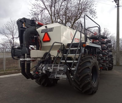 Огляд складових посівного бункера Bourgault FMS Огляд складових посівного бункера Bourgault FMS
