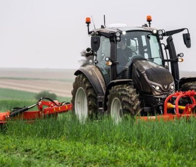 Valtra G-серії CAT Valtra G 135 – мініатюра