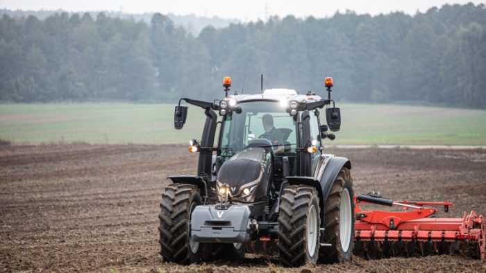 Valtra G-серії CAT Valtra G 135 – слайд