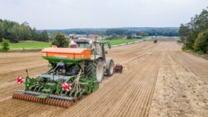 Valtra G-серії CAT Valtra G 135 – слайд