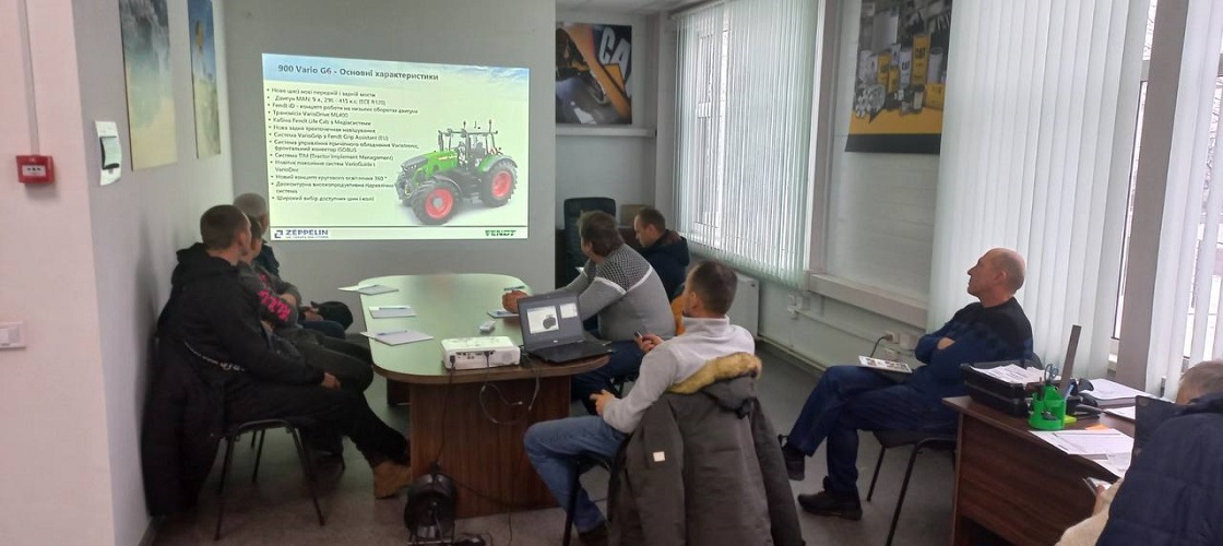 Навчання операторів тракторів FENDT для наших клієнтів<