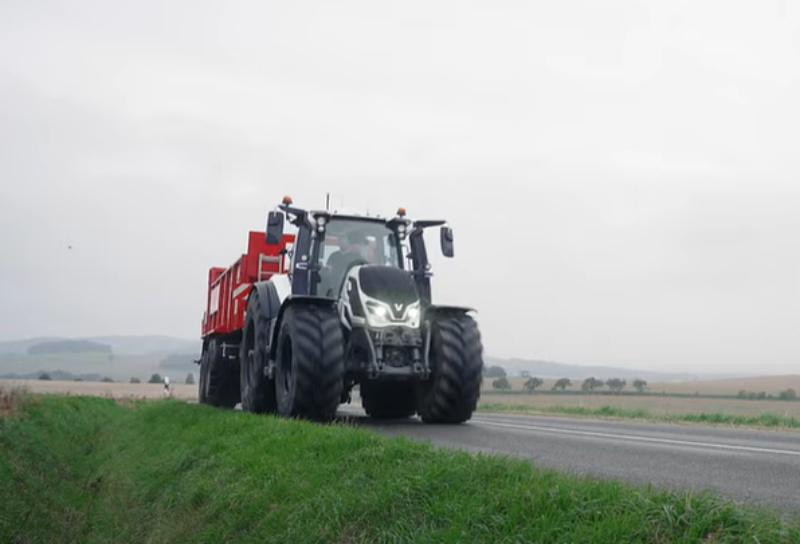 Valtra Q285