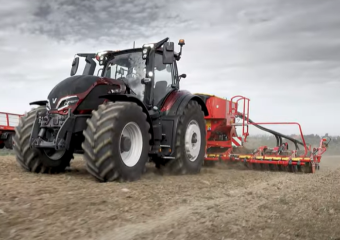 Valtra Q-cерії CAT Valtra Q285 – слайд