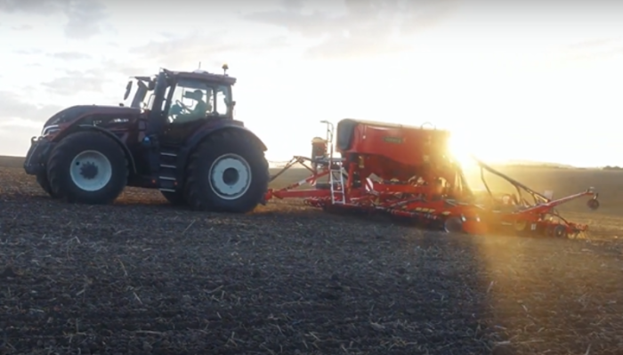 Valtra Q-cерії CAT Valtra Q285 – слайд