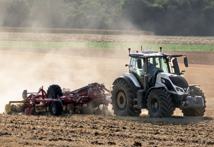Valtra Q-cерії CAT Valtra Q285 – слайд