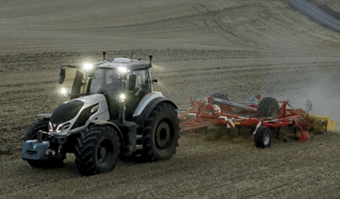 Valtra Q-cерії CAT Valtra Q285 – слайд