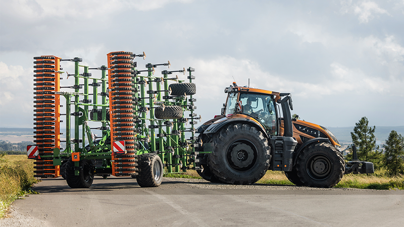 Valtra S396