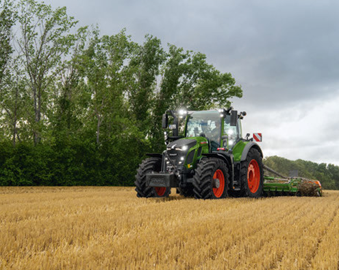 Fendt 600 Vario CAT Fendt 614 Vario – слайд