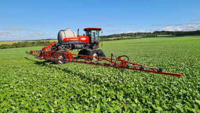 Самохідні обприскувачі KUHN BOXER CAT KUHN BOXER H – слайд